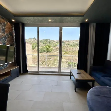 Hillview Duplex Penthouse Apartment St. Paul's Bay Exterior foto