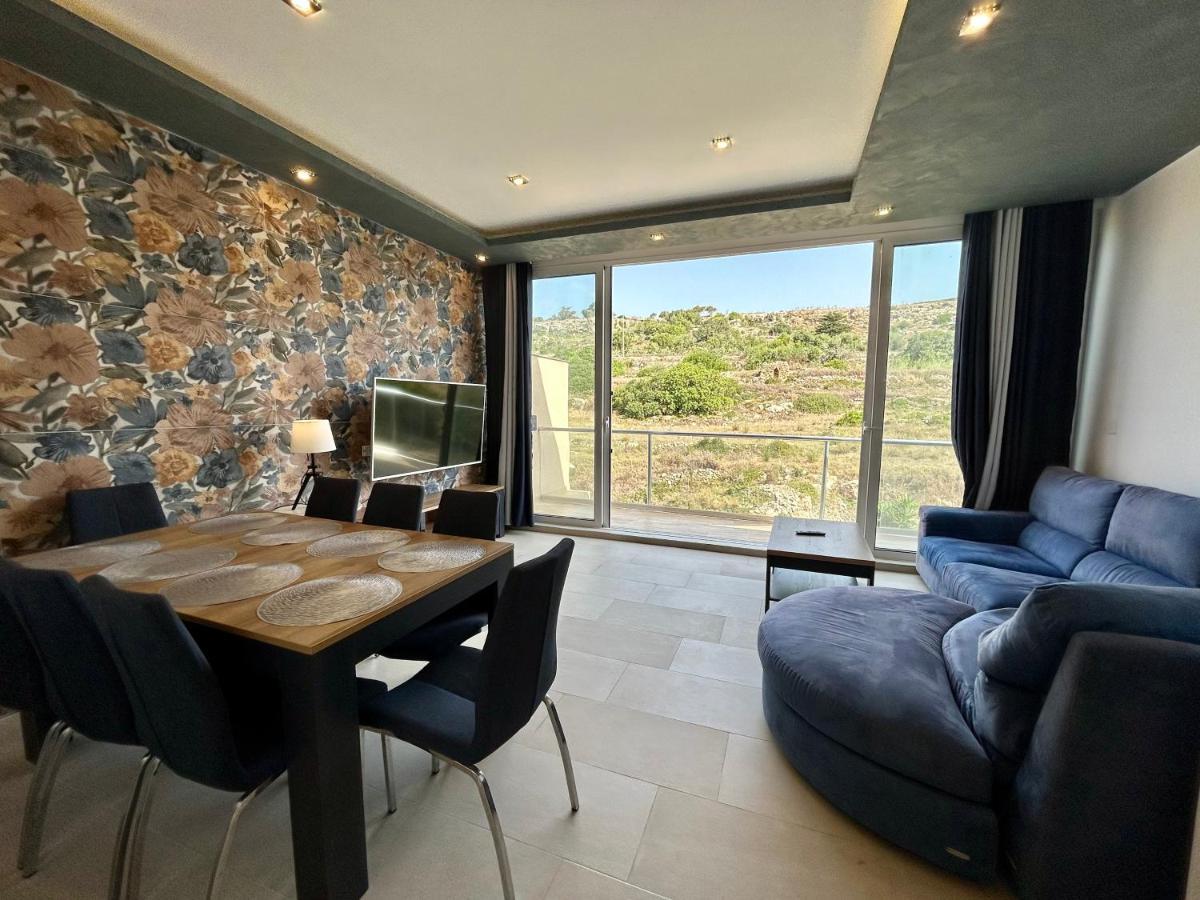 Apartment Hillview Duplex Penthouse St. Paul's Bay