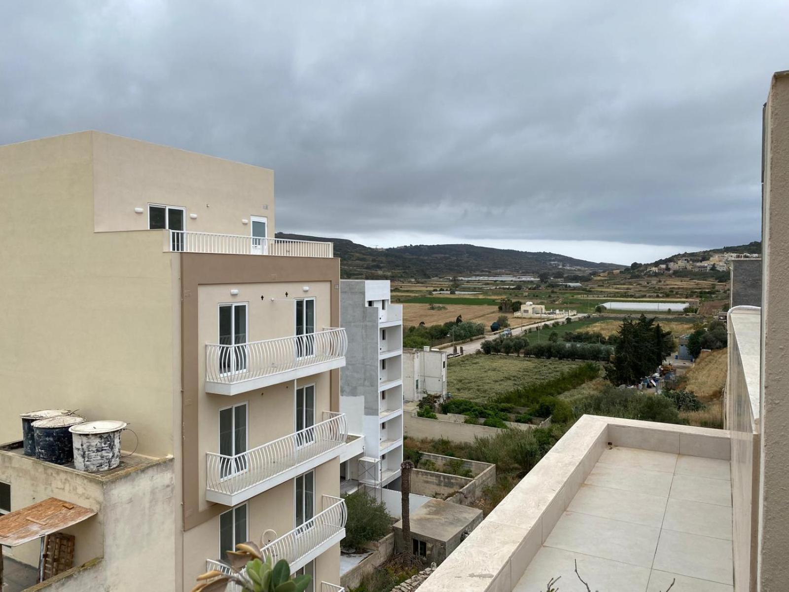 Hillview Duplex Penthouse St. Paul's Bay