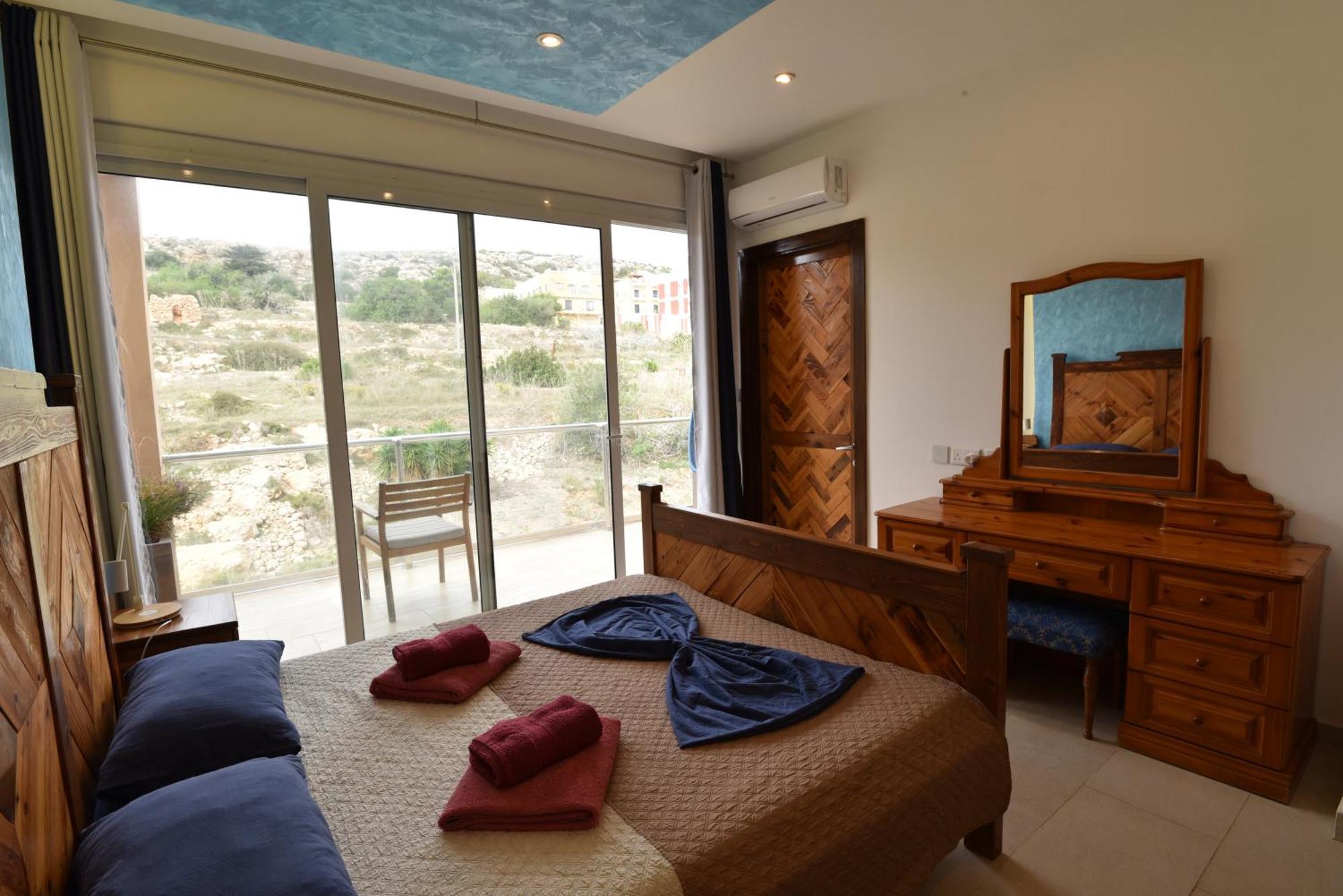 Hillview Duplex Penthouse
